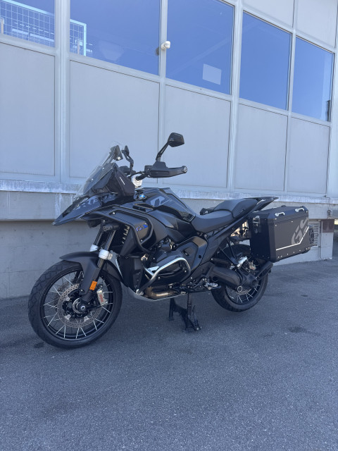 BMW R 1300 GS Triple Black Enduro Used
