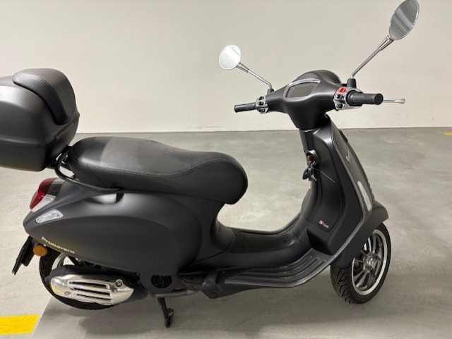 PIAGGIO Vespa Primavera 125 Sport Scooter Occasion