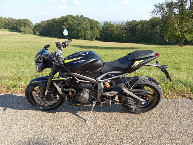 TRIUMPH Street Triple 765 RS Naked Used