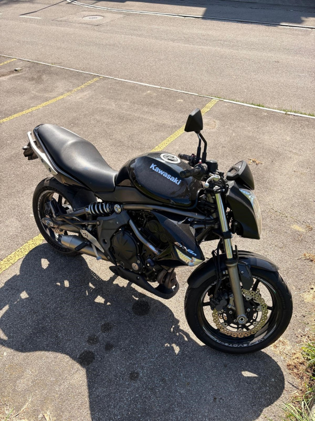 KAWASAKI ER-6n Naked Occasion