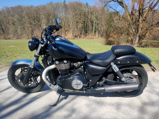 TRIUMPH Thunderbird 1700 Custom Used