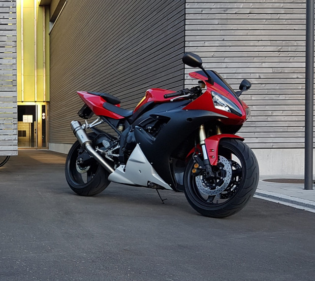 YAMAHA R1 Sport Occasion