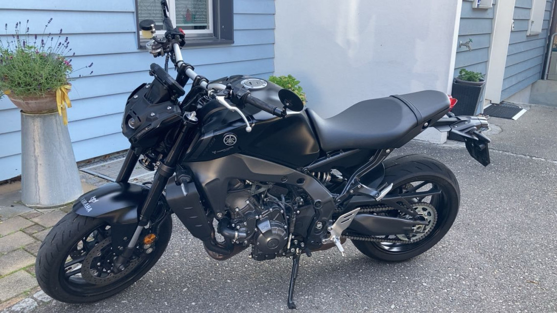 YAMAHA MT-09 Naked Neufahrzeug