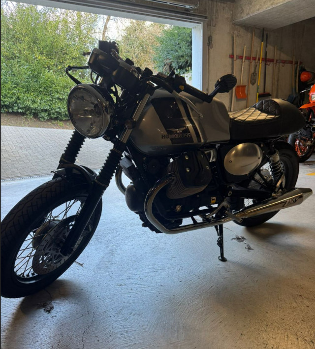MOTO GUZZI V7 Special Retro Occasion