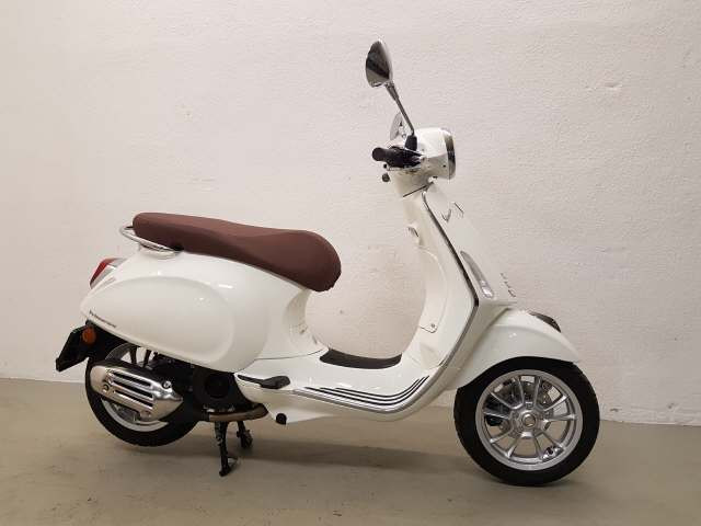 PIAGGIO Vespa Primavera 125 Scooter New vehicle