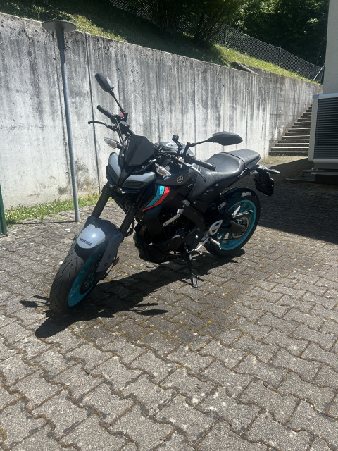 YAMAHA MT-125 Naked Occasion