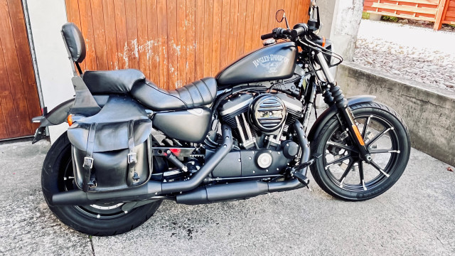 HARLEY-DAVIDSON XL 883 N Sportster Iron Custom Occasion