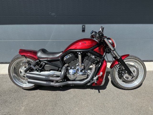 HARLEY-DAVIDSON VRSCAW 1250 V-Rod Custom Occasion