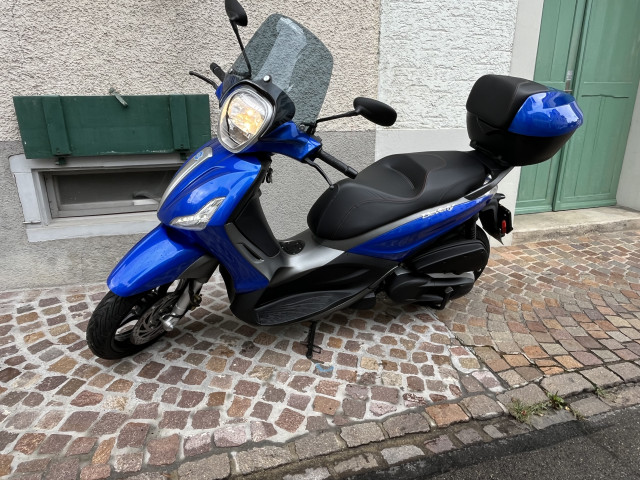 PIAGGIO Beverly 350 Sport Touring Roller Occasion