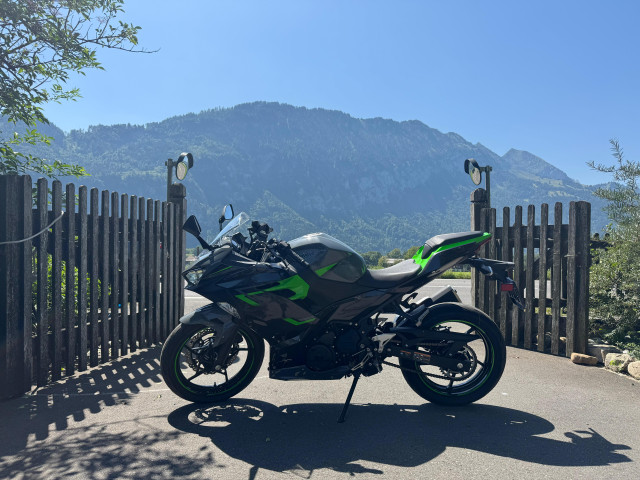 KAWASAKI Ninja 400 KRT Edition Performance Sport Occasion