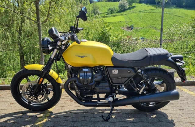 MOTO GUZZI V7 850 Stone Retro Modèle démo