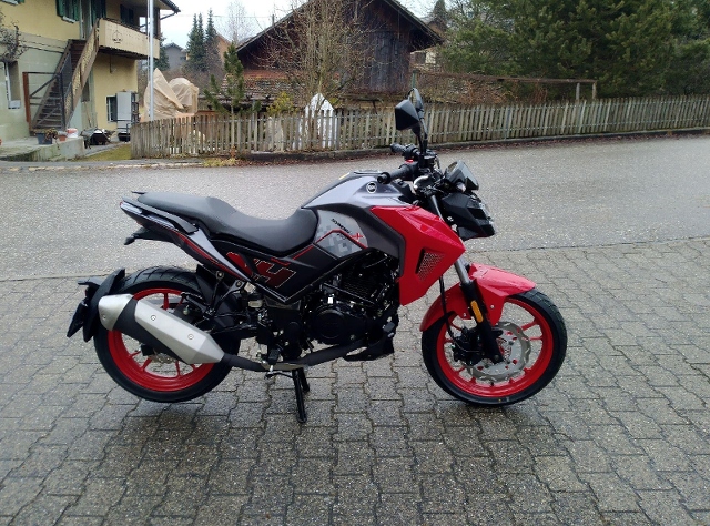 SYM NH-X 125 Naked Neufahrzeug