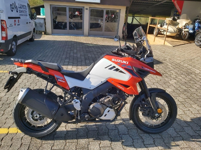 SUZUKI DL 1050 A V-Strom XT Enduro Demo vehicle