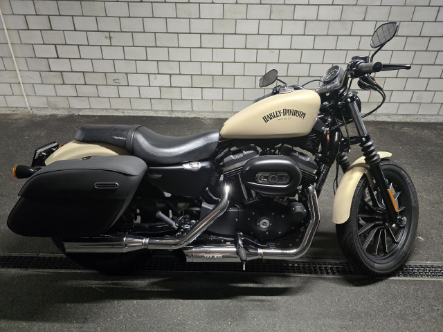 HARLEY-DAVIDSON XL 883 N Sportster Iron Custom Occasion