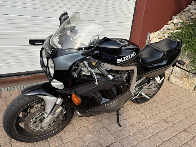 SUZUKI GSX-R 750 Sport Occasion