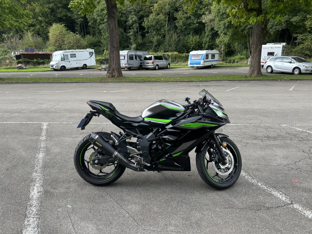 KAWASAKI Ninja 125 Sport Occasion
