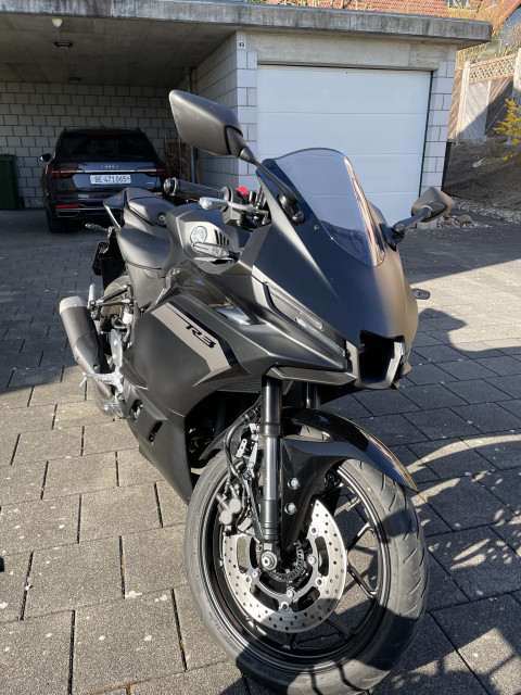 YAMAHA R3 Sport Occasion