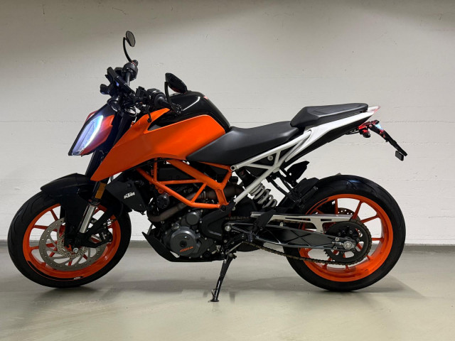 KTM 390 Duke Naked Occasion