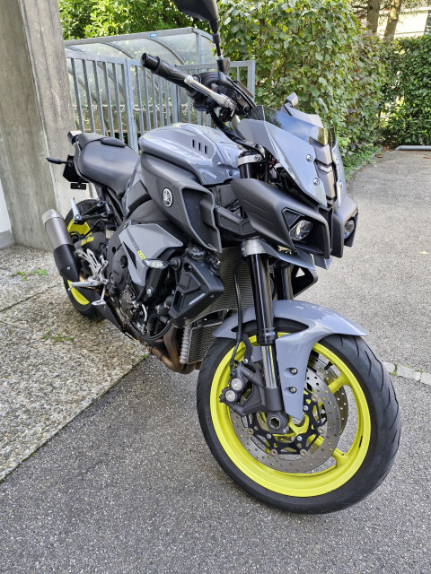 YAMAHA MT-10 Naked Occasion