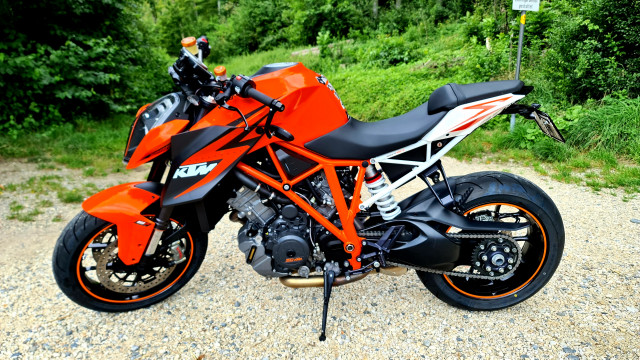 KTM 1290 Super Duke R Naked Occasion