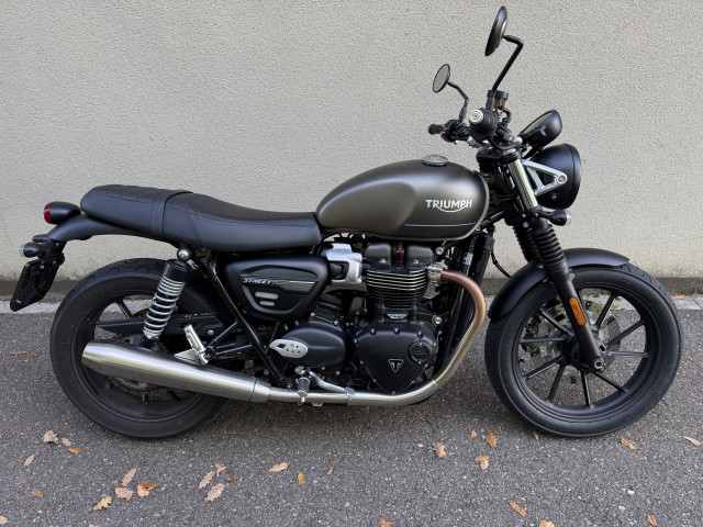 TRIUMPH Street Twin 900 Retro Occasion