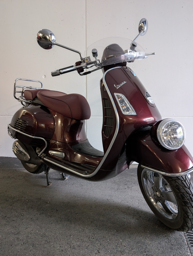 PIAGGIO Vespa GTV 300 Super Roller Occasion PIAGGIO Vespa GTV 300 Super Roller Occasion