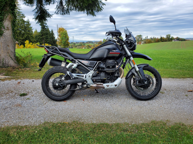 MOTO GUZZI V85 TT Enduro Occasion MOTO GUZZI V85 TT Enduro Occasion