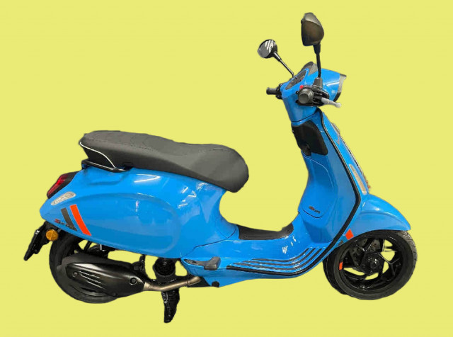 PIAGGIO Vespa Sprint 125 S Roller Occasion