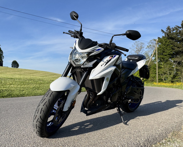 SUZUKI GSX-S 750 Naked Occasion SUZUKI GSX-S 750 Naked Occasion