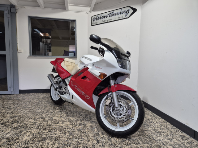 HONDA VFR 750 F Sport Occasion