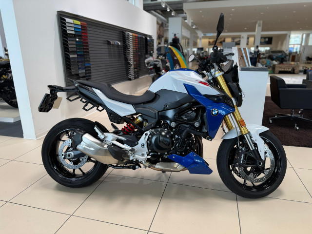 BMW F 900 R A2 Sport Naked Occasion