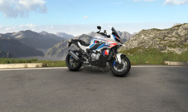 BMW M 1000 XR Touring Neufahrzeug