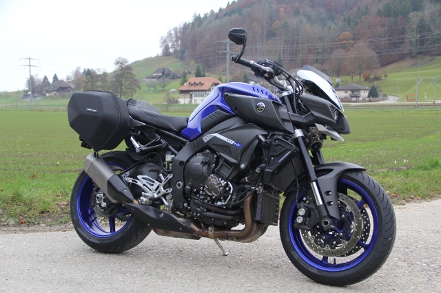 YAMAHA MT-10 Naked Occasion