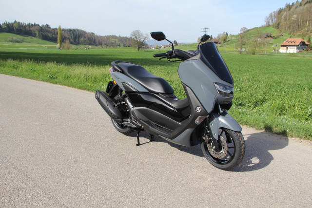 YAMAHA NMax 125 Roller Vorführfahrzeug