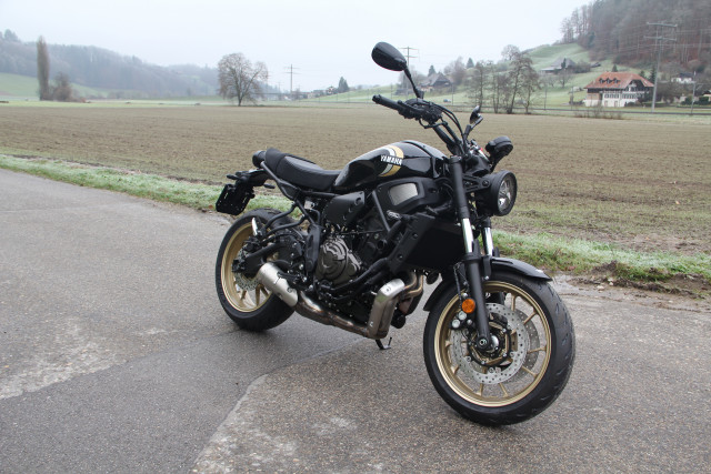 YAMAHA XSR 700 Retro Neufahrzeug