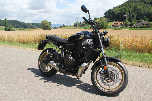 YAMAHA XSR 700 Retro Neufahrzeug
