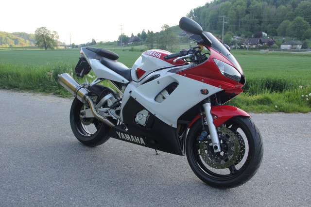YAMAHA R6 Sport Occasion