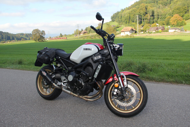 YAMAHA XSR 900 Retro Occasion