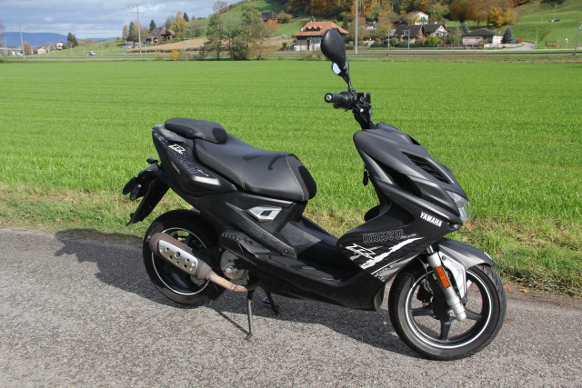 YAMAHA Aerox R NS 50 Naked Roller Occasion YAMAHA Aerox R NS 50 Naked Roller Occasion
