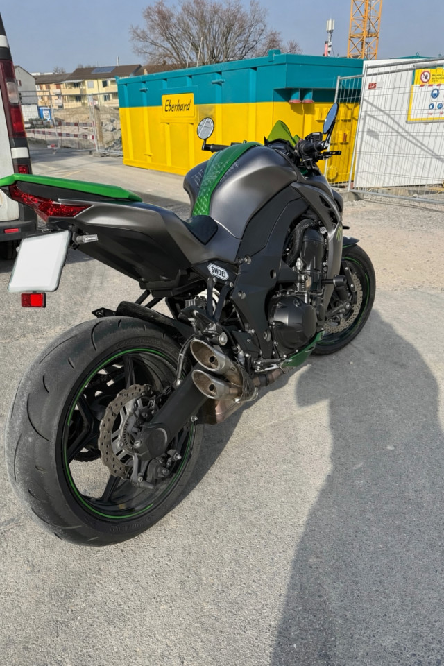 KAWASAKI Z 1000 Naked Occasion KAWASAKI Z 1000 Naked Occasion