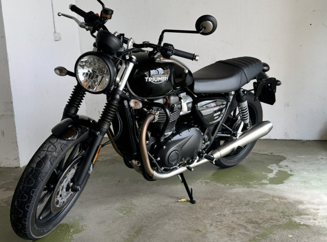 TRIUMPH Street Twin 900 Retro Occasion TRIUMPH Street Twin 900 Retro Occasion
