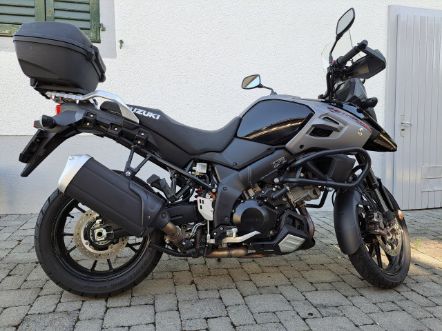 SUZUKI DL 1000 A V-Strom Enduro Occasion SUZUKI DL 1000 A V-Strom Enduro Occasion