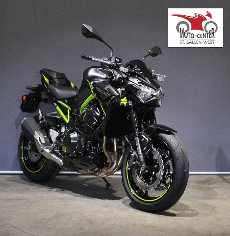 KAWASAKI Z 900 Naked Moto nuova