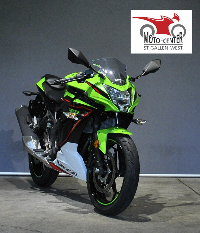 KAWASAKI Ninja 125 Sport Moto nuova