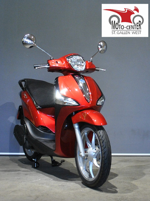 PIAGGIO Liberty 125 Scooter Moto nuova