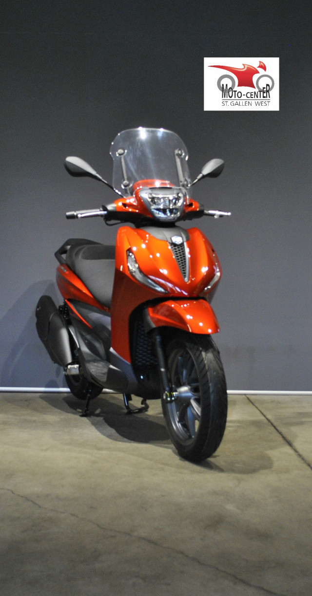 PIAGGIO Beverly 400 HPE Sport Scooter Moto nuova