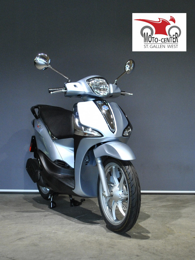 PIAGGIO Liberty 125 Scooter Moto nuova