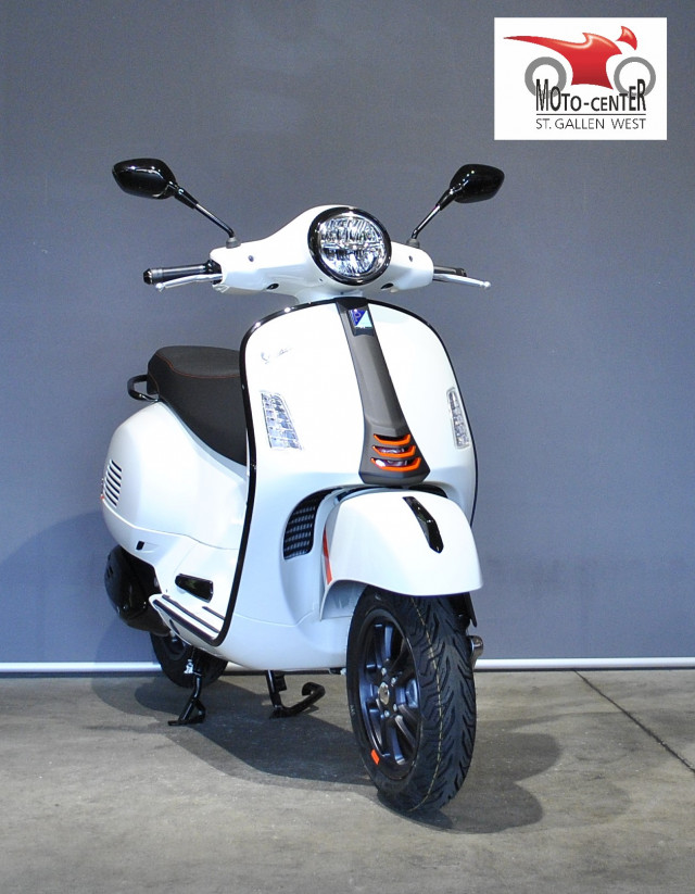 PIAGGIO Vespa GTS 125 Scooter Moto neuve