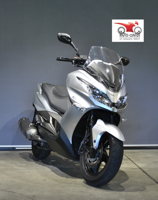 KAWASAKI J 300 Scooter Used