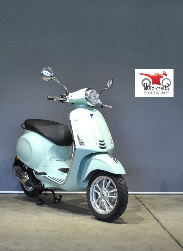 PIAGGIO Vespa GTS 125 Roller Neufahrzeug